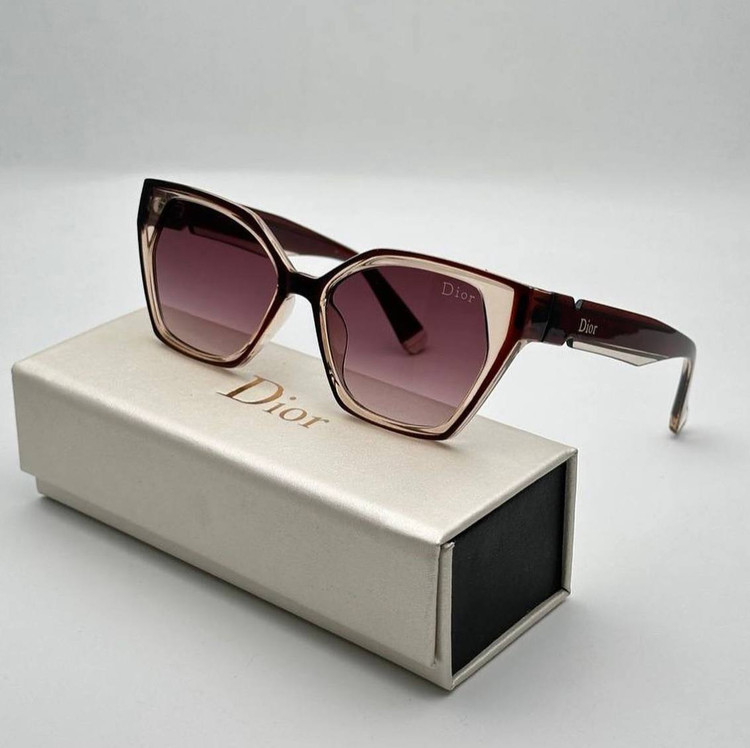 قهوهای قیمت/ خرید / خرید آنلاین / خرید اینترنتی / دیور / DIOR / عینک دیور/ عینک آفتابی/ عینک۷۵تومَنی/ عینک۷۵تومنی/ عینک طبی/ عینکهای ترند / عینک شب